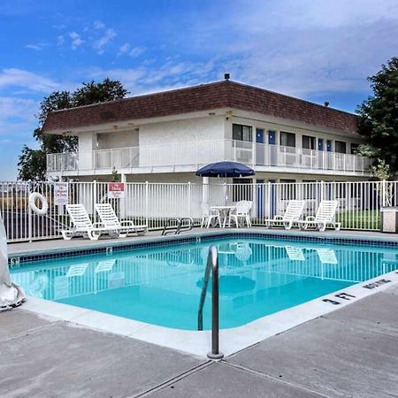 Motel 6 Ontario, Or Dış mekan fotoğraf