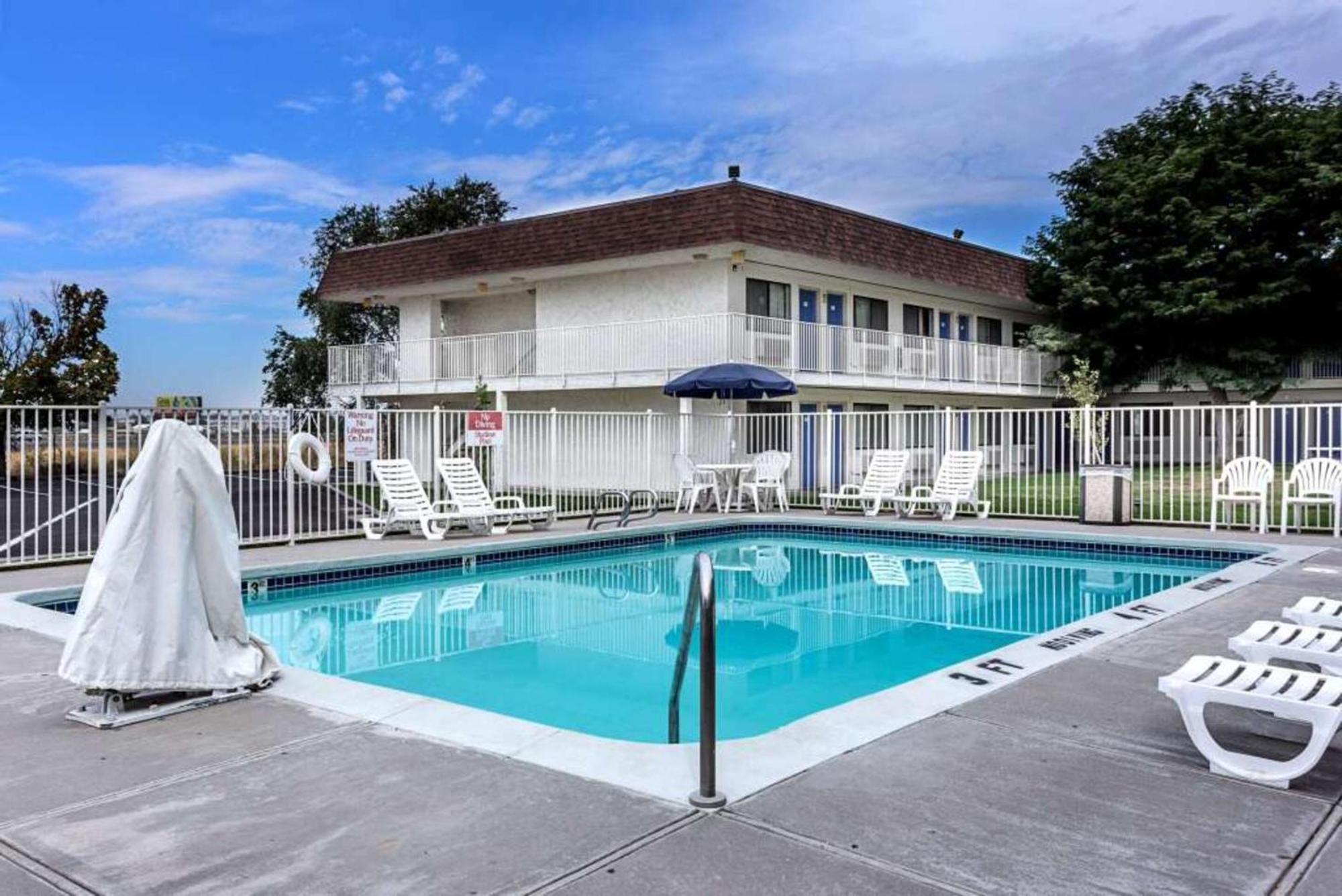 Motel 6 Ontario, Or Dış mekan fotoğraf